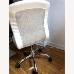 Armless Cream Desk Chair -Othe Furniture Store 1500 1500 frame 0 1077