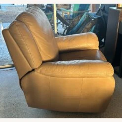 Natuzzi Leather Swivel Rocking Recliner -Othe Furniture Store 1500 1500 frame 0 1524