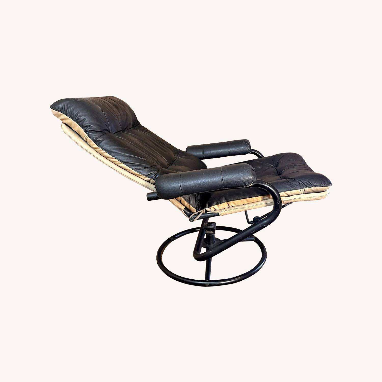 Leather Reclining Lounge Chair By Chairworks 1 Leather Reclining Lounge Chair By Chairworks