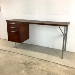 Mid-Century Modern Writing Desk -Othe Furniture Store 1500 1500 frame 0 2067