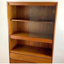 Vintage Modern Teak Bookcase With Display -Othe Furniture Store 1500 1500 frame 0 219