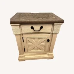 Ashley Signature Nightstand With USB Charging -Othe Furniture Store 1500 1500 frame 0 2718