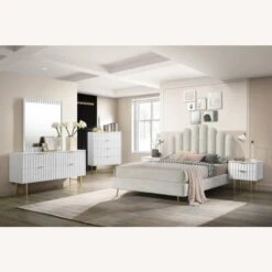 Other Nightstand In White Medium Gloss With Curved Fronts -Othe Furniture Store 1500 1500 frame 0 2823